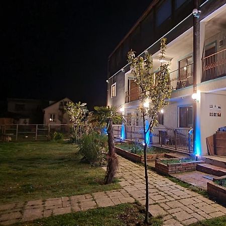 Apsa Butik Hotel Sukhumi Eksteriør billede