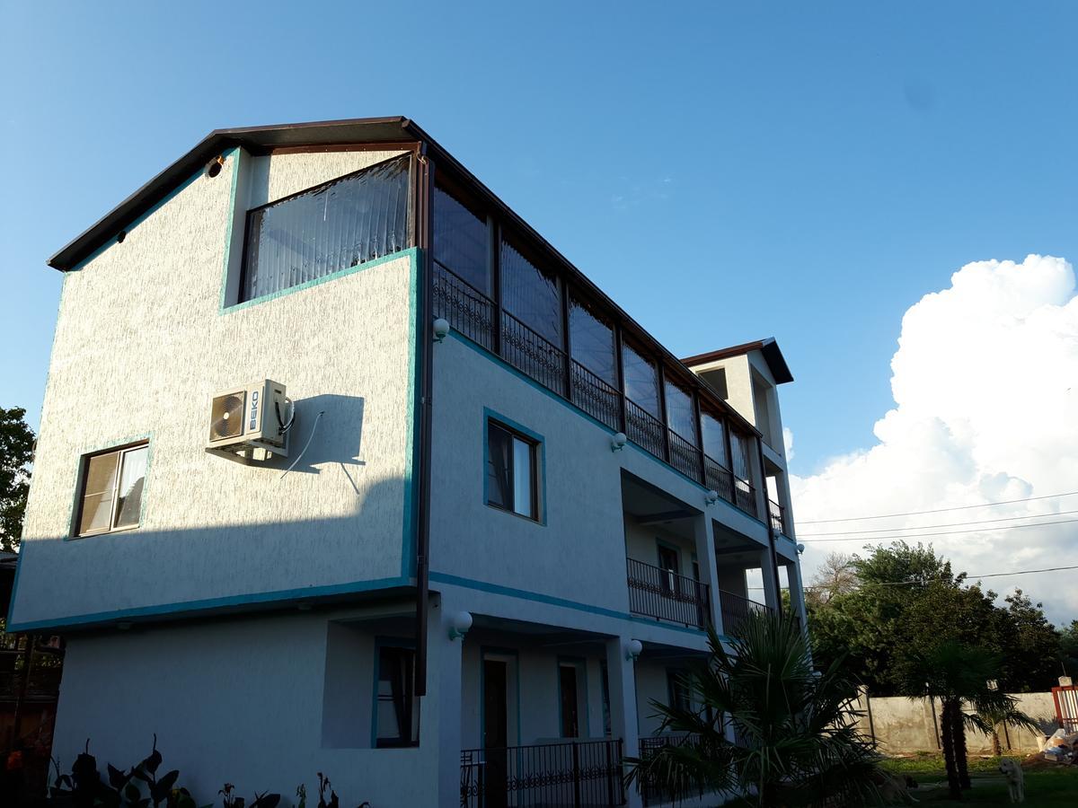 Apsa Butik Hotel Sukhumi Eksteriør billede